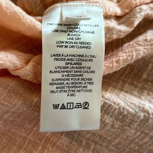 We The Free XS peach cotton gauze long sleeve button down shirt great pre owned - Picture 7 of 9